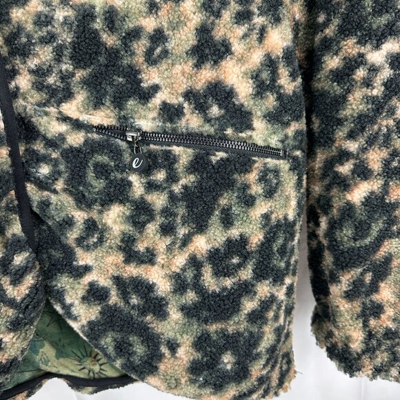 Calme XXL Printed Fleece Jacket Camouflage Pattern Polyester & Bamboo - Picture 7 of 13